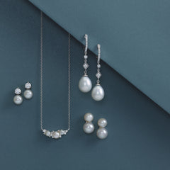 Collection image for: Pearl Earrings