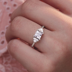 Collection image for: Princess Cut Diamond Engagement Rings