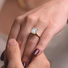 Collection image for: Radiant Cut Diamond Engagement Rings