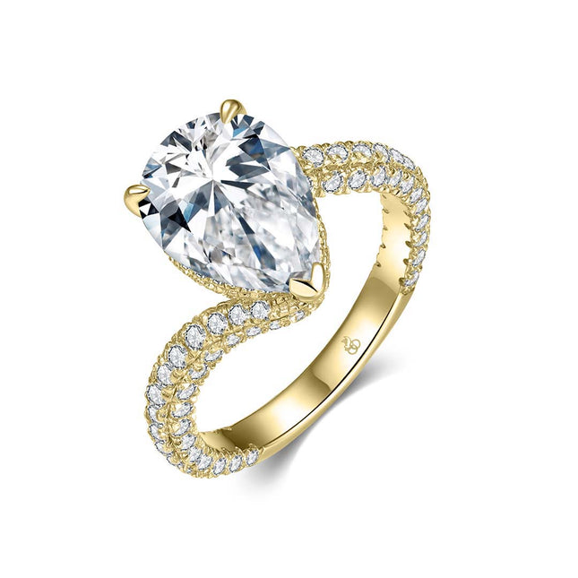 Pear Shape Diamond Engagement Ring