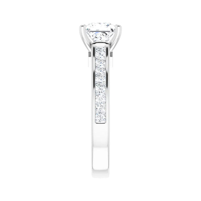 Princess Cut 0.86 Ct Tw Diamond Engagement Ring